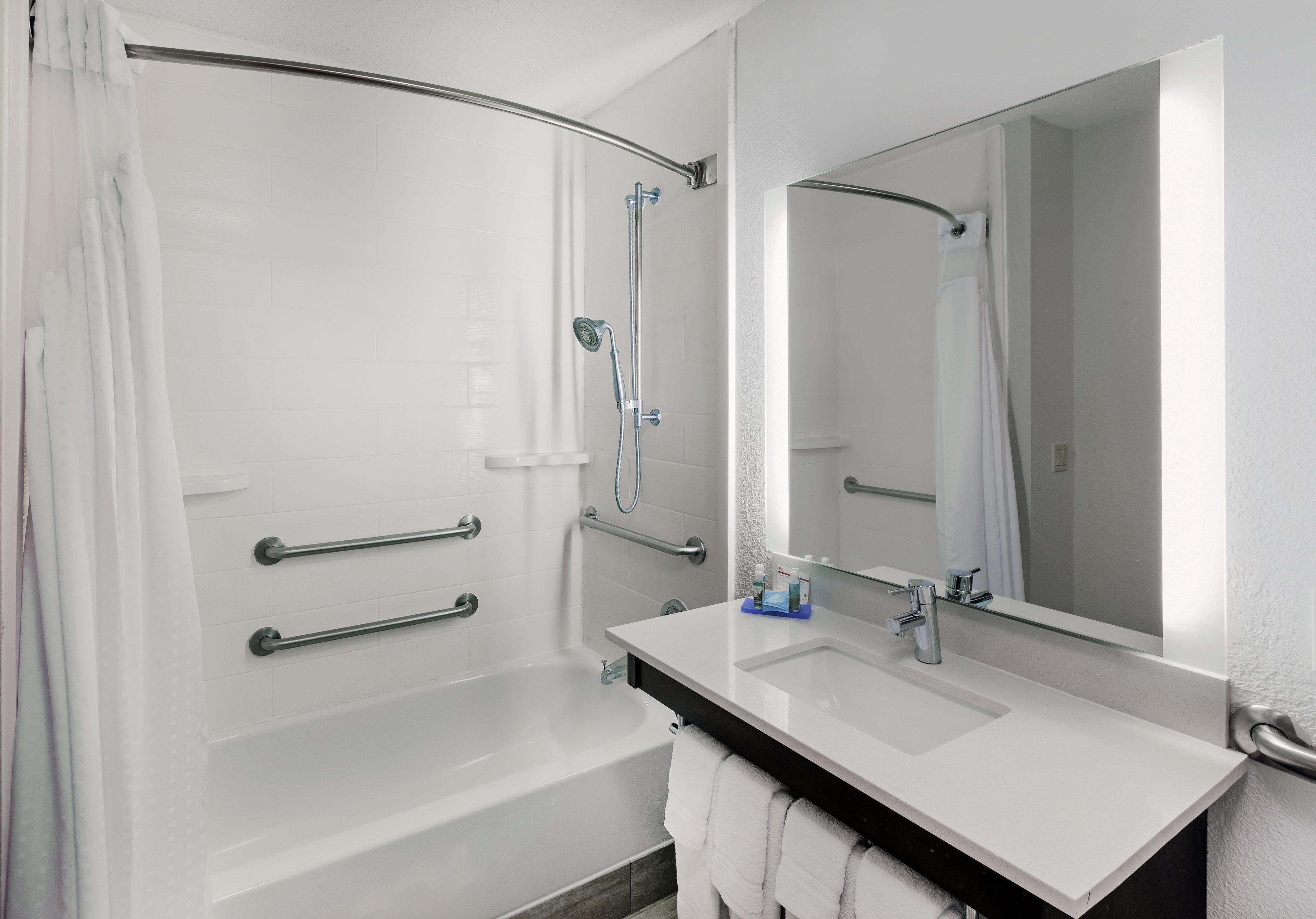Express & - Memorial Park Area By Ihg