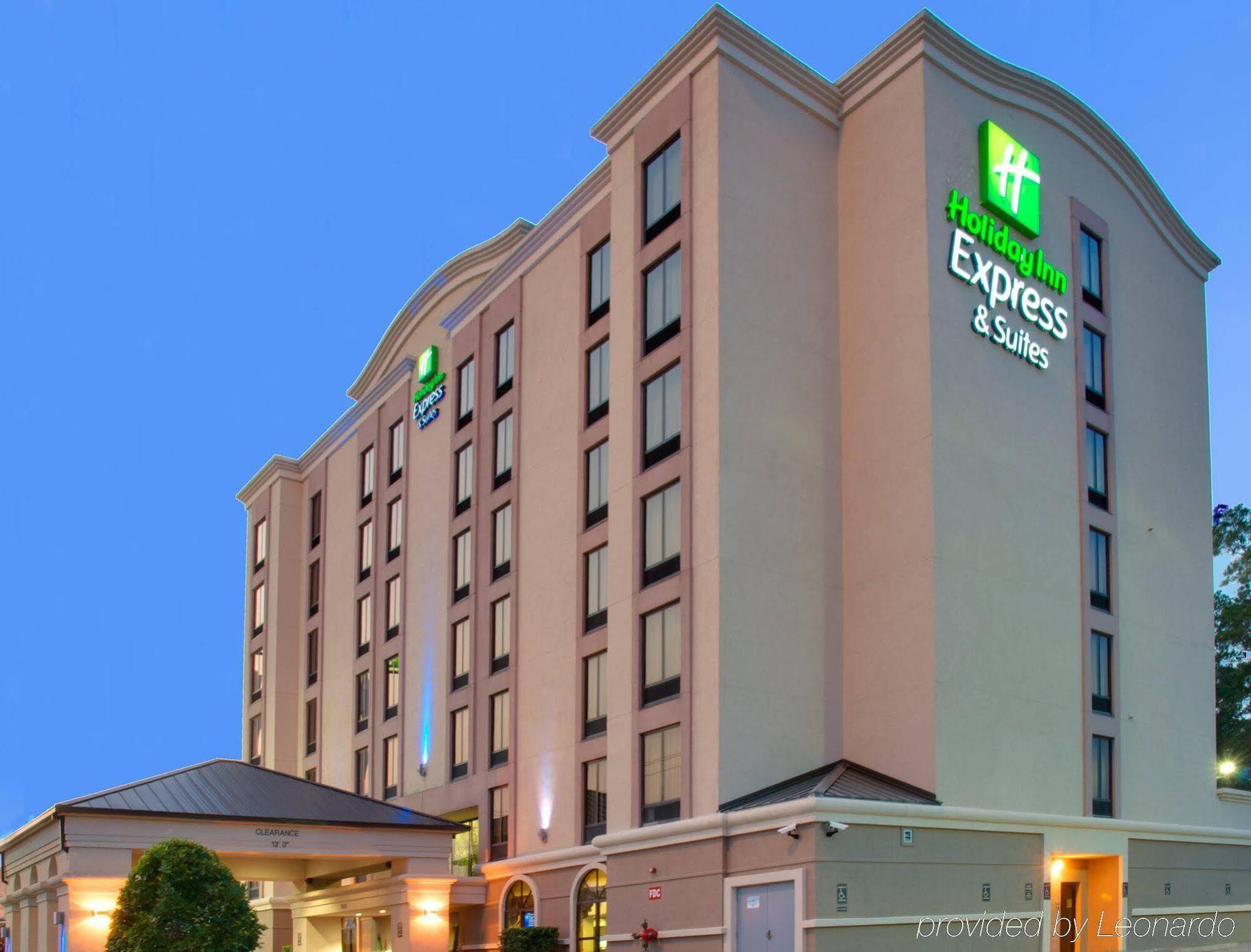 Express & - Memorial Park Area By Ihg Houston
